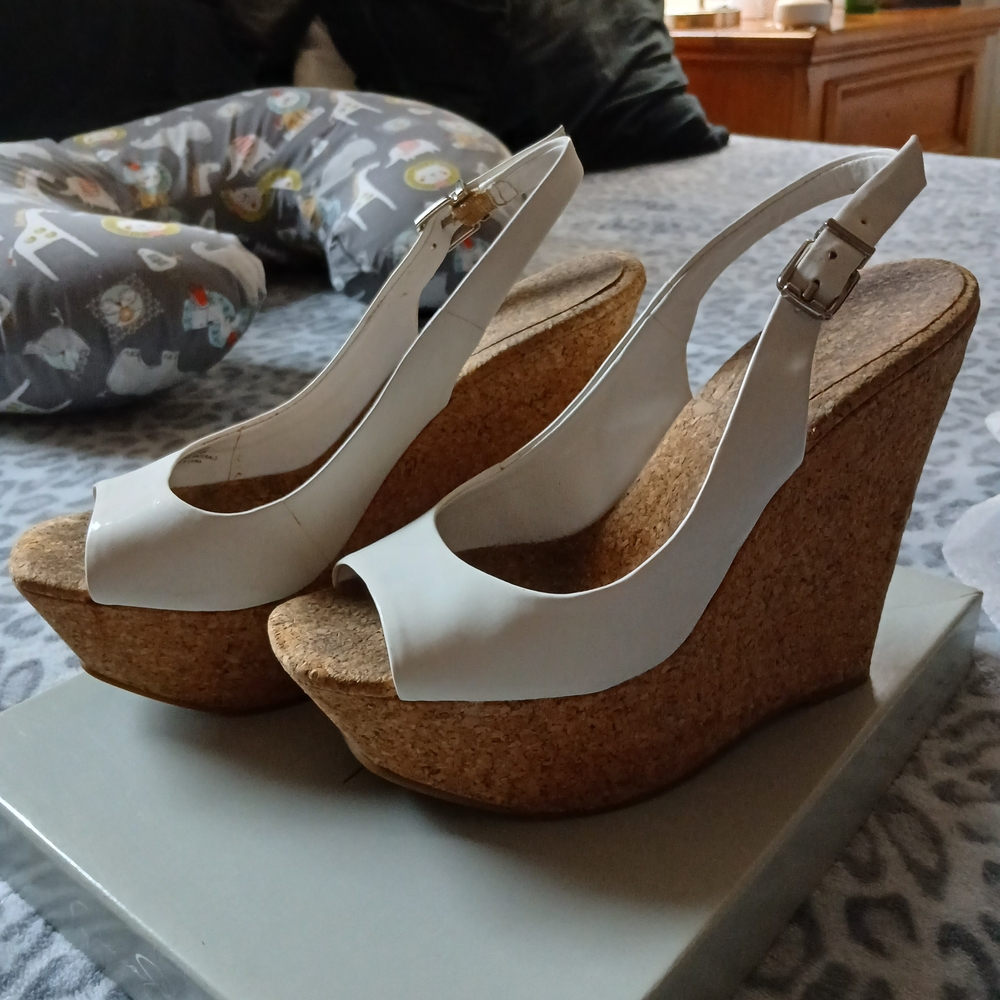Jessica Simpson White Cork Wedges
